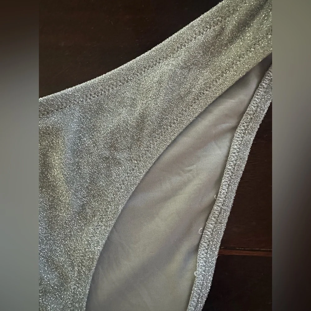 SKIMS Silver Glitter Monokini L
